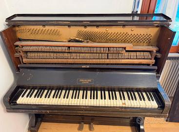Pianoforte da riparare