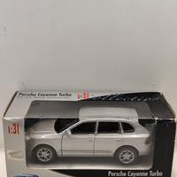Porsche Cayenne Turbo - Welly 1:31 - Die Cast