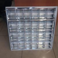 lampade da ufficio ad incasso