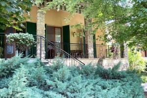 Elegante Villa Singola con giardino in Centro A Or