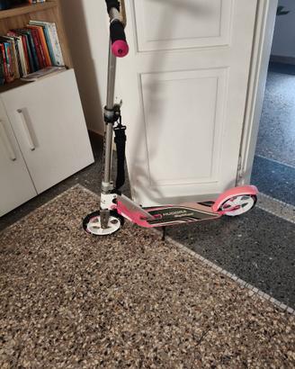 monopattino rosa Hudora Big Weel