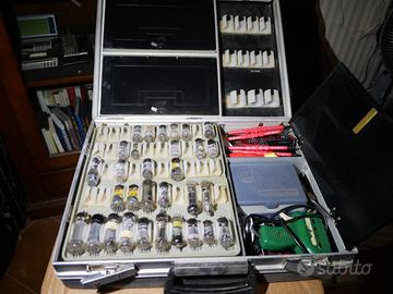 valigia che contiene valvole e tester ice 680R