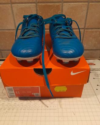 Scarpe Calcio Nike taglia 33 EU per bambino