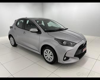 TOYOTA Yaris 1.0 Active