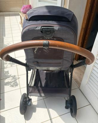 passeggino NUNA