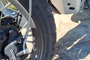 gomma anteriore Pirelli scorpyon rally  110/80 19