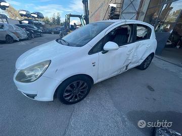 Ricambi Opel Corsa 1.2 benz/GPL 80cv del 2010