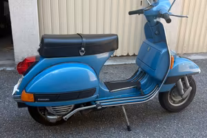Vespa P200E conservata del 1980