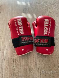 Guantoni kick boxing  quasi nuovi