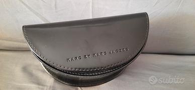 Custodia x occhiali Marc Jacobs