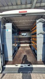 Tre Scaffalature Furgone della Store Van
