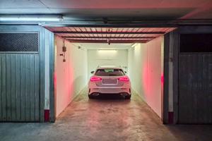 Box auto vicino al centro