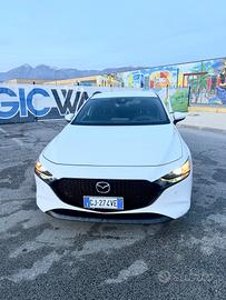 Mazda 3 Mazda3 1.8L Skyactiv-D Executive
