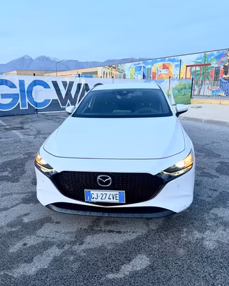 Mazda 3 Mazda3 1.8L Skyactiv-D Executive