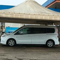 Ford tourneo connect trasporto disabili 