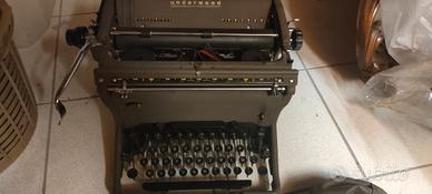 Macchina da scrivere anni '40/60