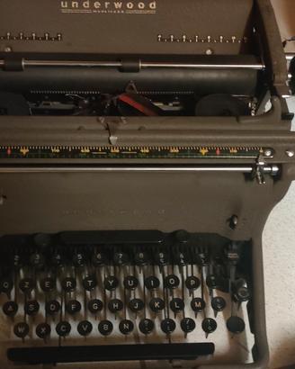 Macchina da scrivere anni '40/60