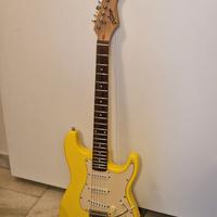 Chitarra elettrica+ custodia imbottita TRATTABILE