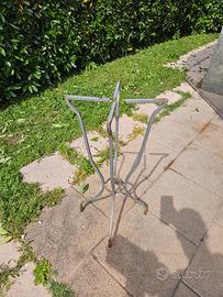 porta vaso in ferro vintage Giardino 