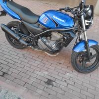 Kawasaki ER 5 - 2005