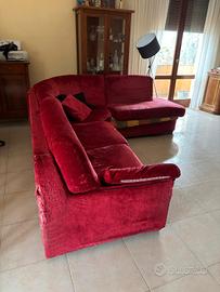 DIVANO DA RIFODERARE