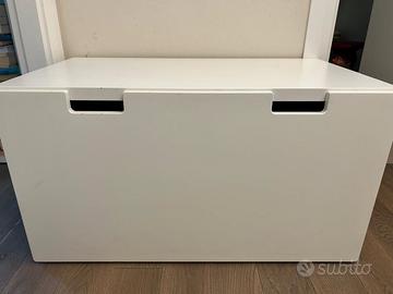 Panca contenitore giocattoli Ikea Smastad