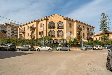 3 vani, 97 mq al piano terra con giardino di 272mq