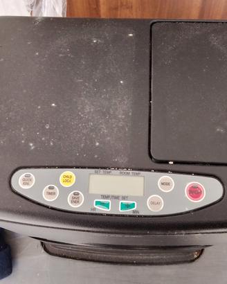 stufa elettronica Solar E30 a combustibile liquido