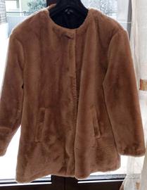 Cappotto corto Zara collo rotondo pelliccia sintet