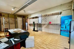 C/1 240 Mq convertibile in più abitazioni