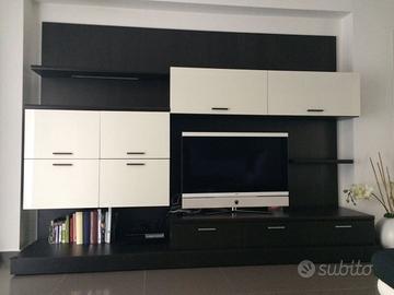 Parete moderna attrezza Mandarossa