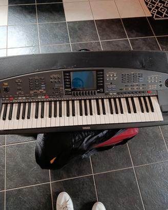 Yamaha psr 8000 