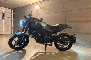 Benelli Leoncino 125