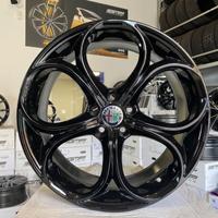 Cerchi Alfa Romeo raggio 19 cod.23984