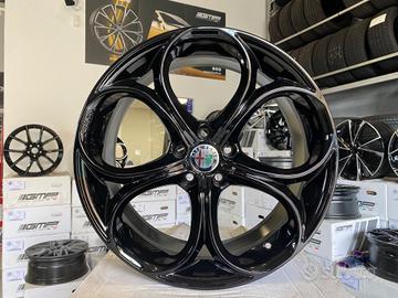 Cerchi Alfa Romeo raggio 19 cod.23984