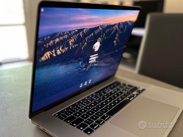 MacBook Pro 16, i9, 16GB, SSD 1TB