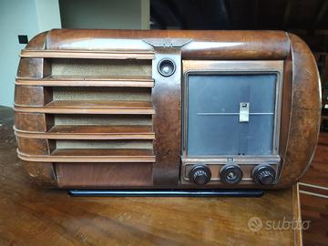 Radio vintage Minerva