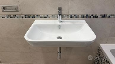 Lavabo Catalano con miscelatore e raccordi scarico