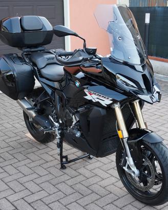 BMW S1000XR my25