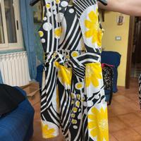 Abito floreale giallo
