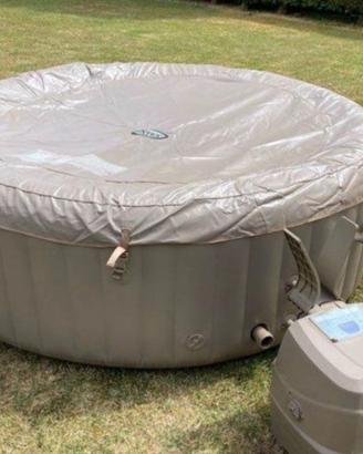 Jacuzzi da esterno gonfiabile Intex