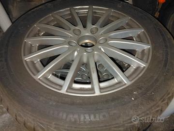 Pneumatici invernali con cerchi originali Mercedes