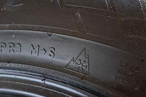 GOMME E CERCHI PER FURGONE