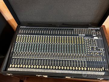Mixer Behringer Eurodesk Mx3282A con effetti e EQ