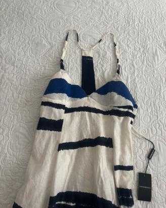 Vestito Armani Limited