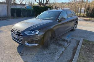 AUDI A4 Avant 35 TDI/163 CV S tronic Business Ad
