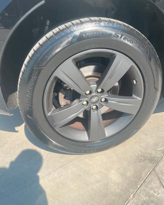 Cerchi e gome  range rover velar