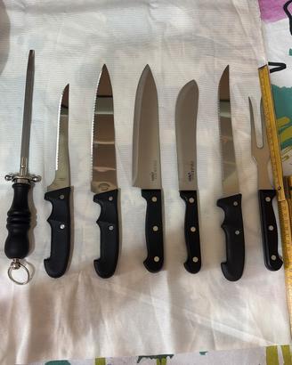 Set coltelli in acciaio