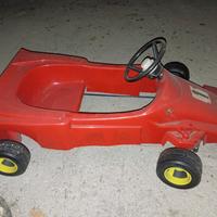 Macchina a pedali Ferrari