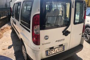 FIAT DOBLO DIESEL AUTOCARRO 5 POSTI IVA ESPOSTA